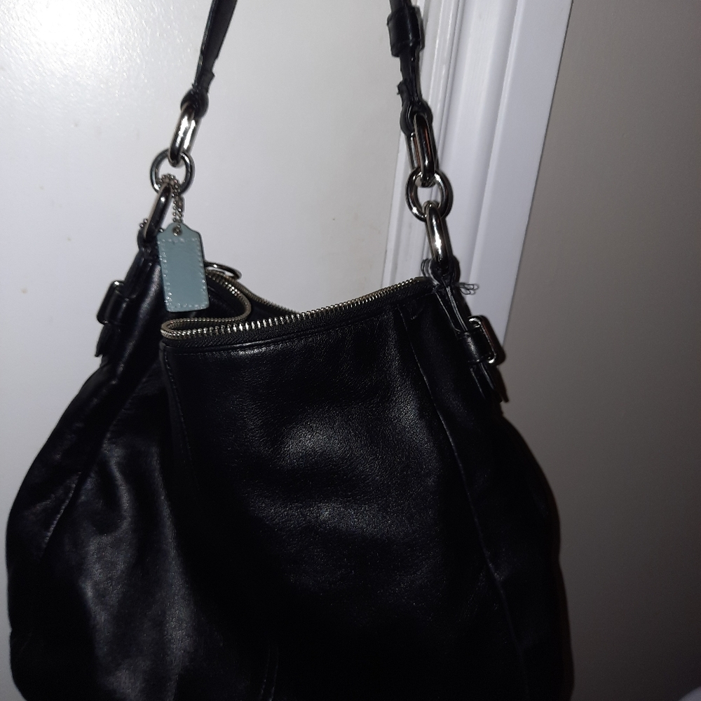 Coach purse - Picture 2 of 3